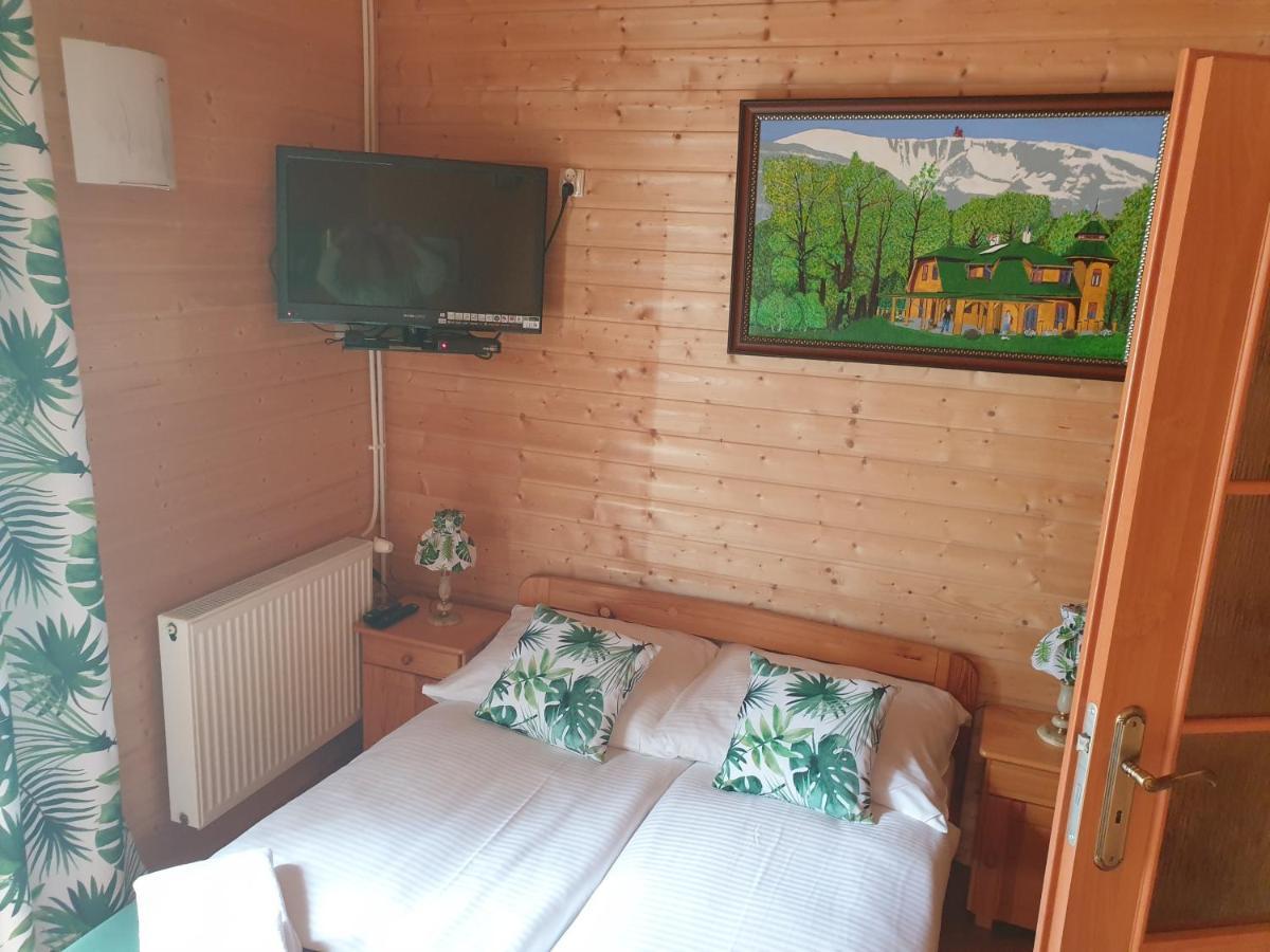 Sobieszow Apartament Basia Zielone Wzgorze -Willa Tosia Exterior foto